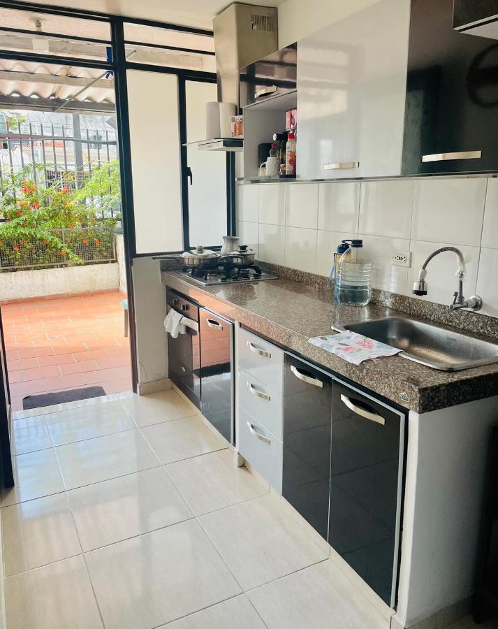 Hostal Roma Villavicencio Esterno foto