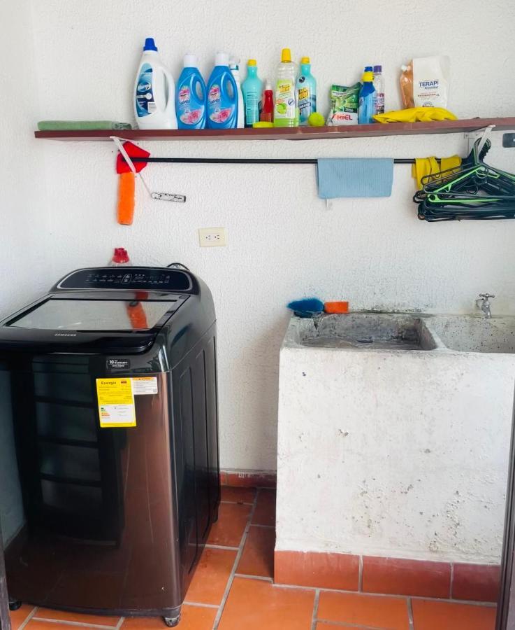 Hostal Roma Villavicencio Esterno foto